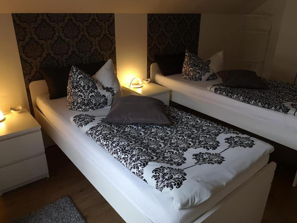 Haus Am Hang; Ferienwohnung Fernblick Stolberg  Esterno foto