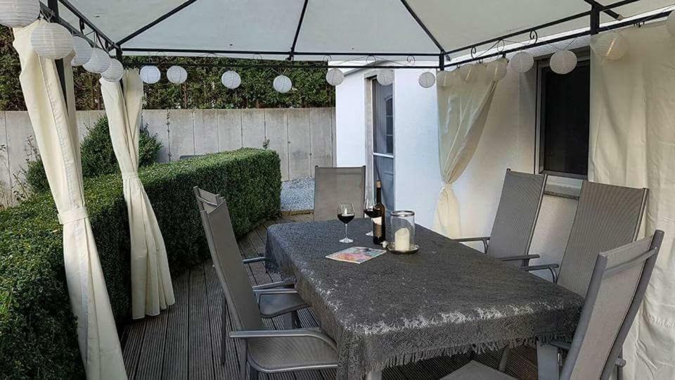 Haus Am Hang; Ferienwohnung Fernblick Stolberg  Esterno foto